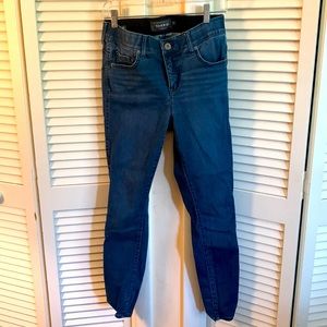 Torrid Bombshell Skinny jeans